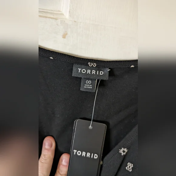 Torrid Women's Vintage Cotton Jersey V-Neck Relaxed Tie Front Top Plus m/l New - Picture 3 of 8